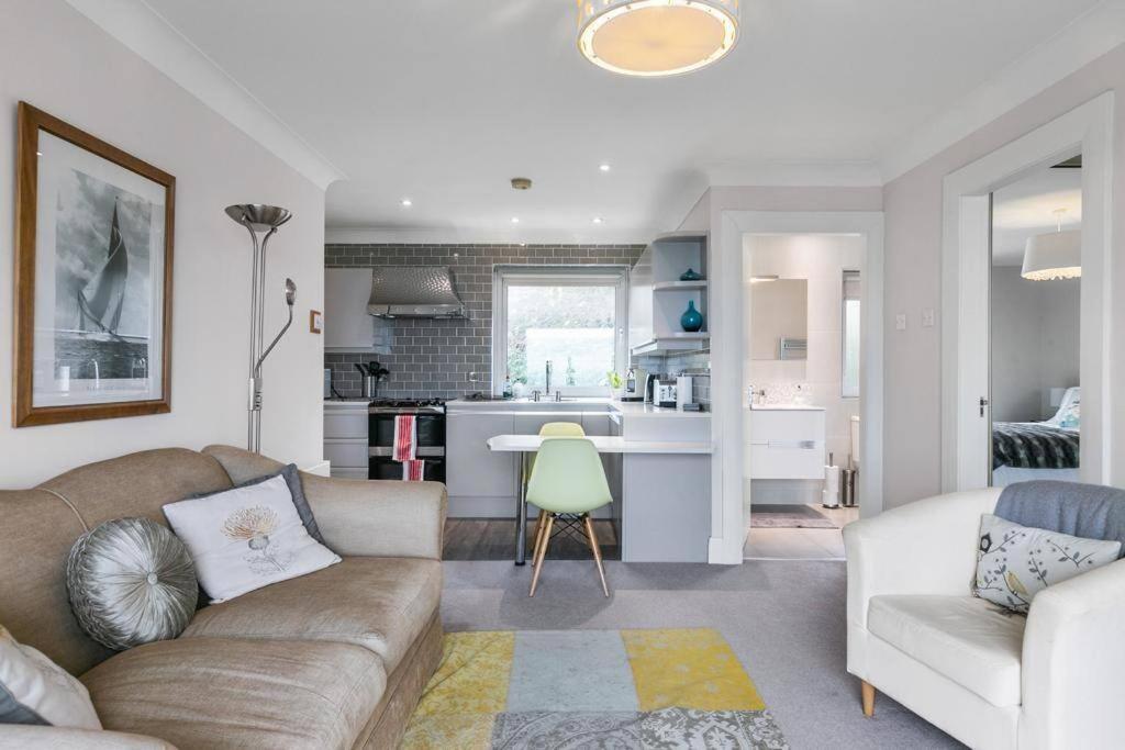 Skippingstone Beach Loft With Amazing Sea Views بانغور المظهر الخارجي الصورة